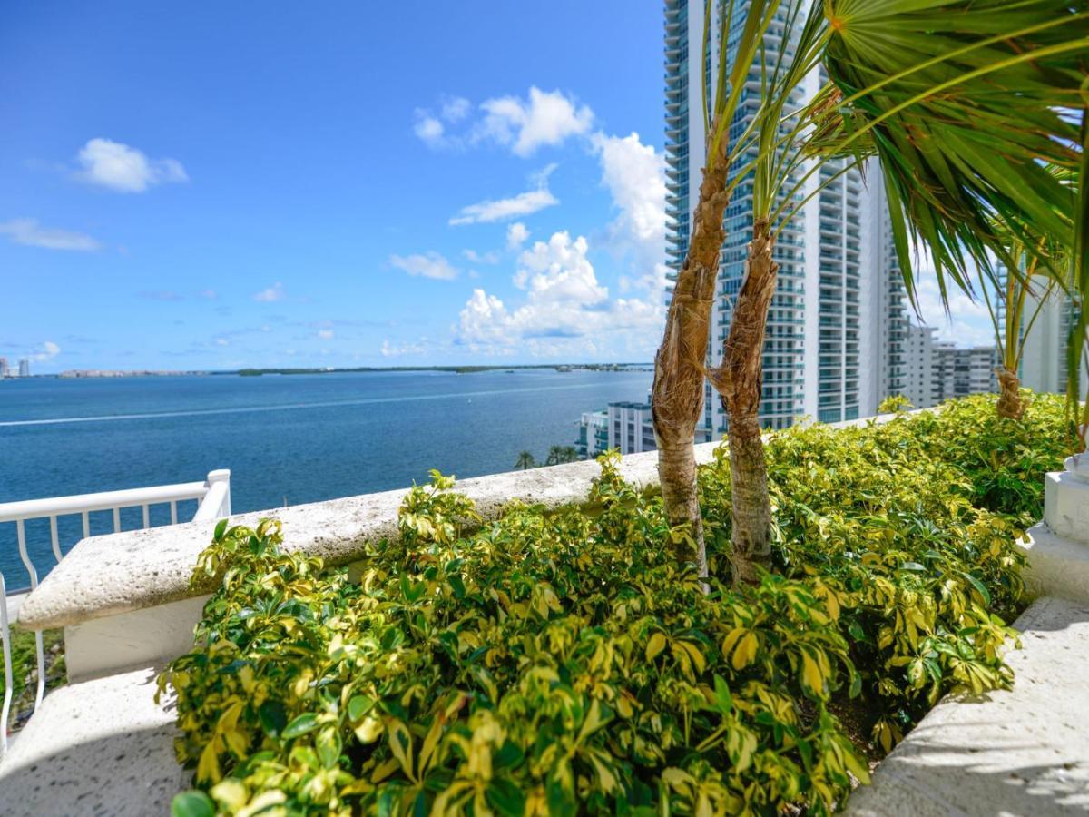 Gorgeous Apartment In Brickell Маями Екстериор снимка