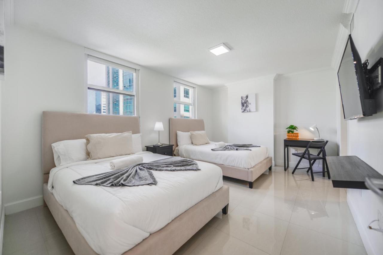 Gorgeous Apartment In Brickell Маями Екстериор снимка